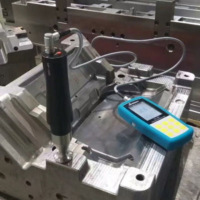Tester di durezza ad ultrasuoni motorizzati SU-300M