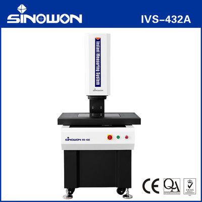 Cantilever Instant Vision Measuring Machine (macchina di misurazione a leva istantanea)
